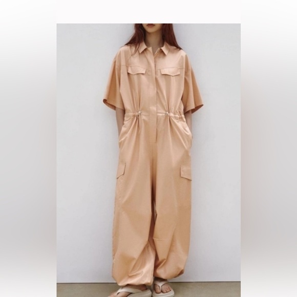 NWT ZARA CARGO SHORT SLEEVE JUMPSUIT - Picture 1 of 7